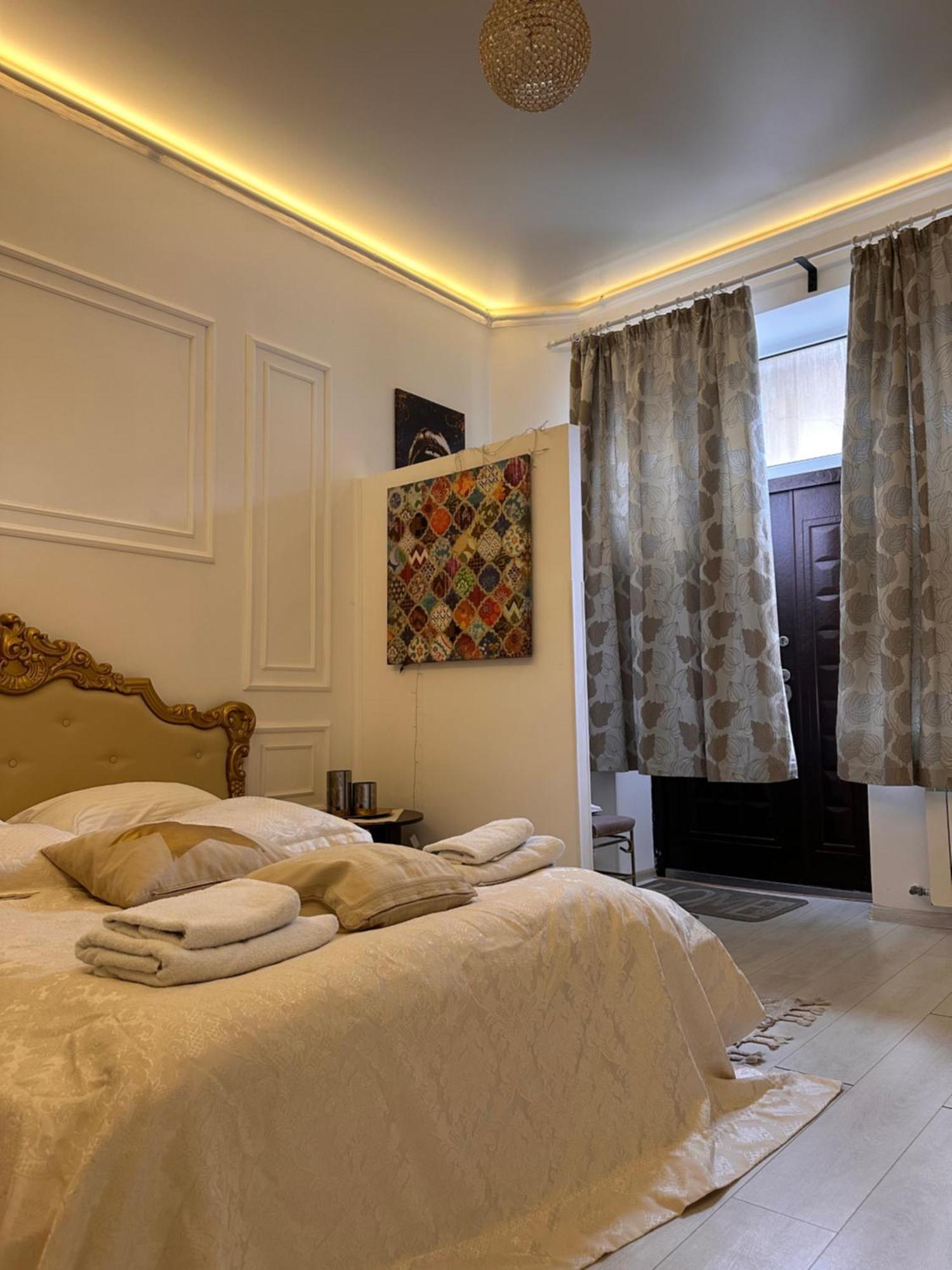 Vintage Apartment Kotlyarska10 Lviv Eksteriør bilde
